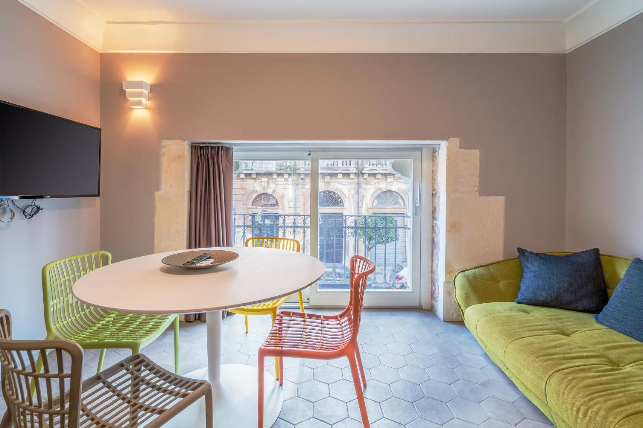 Ad Un Passo Da Ortigia Apartment Сиракуза Екстериор снимка